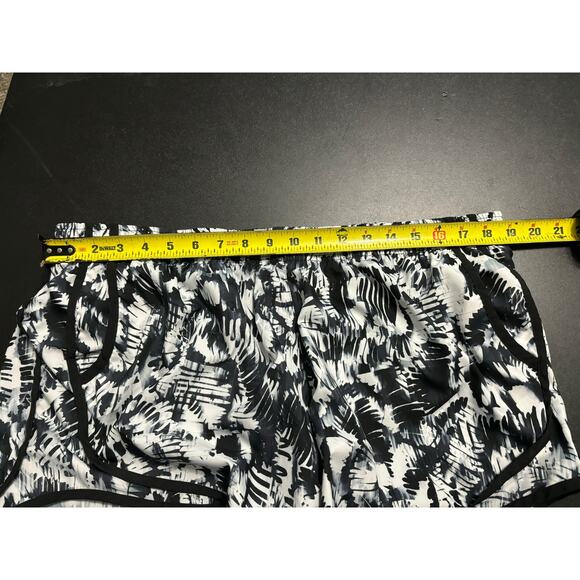 Calvin Klein Black White  Running Shorts Size XXL - Picture 7 of 10